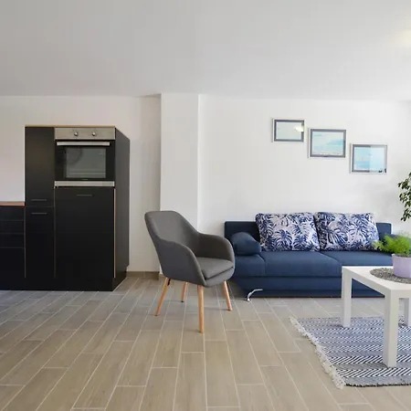 Katy Apartmán *